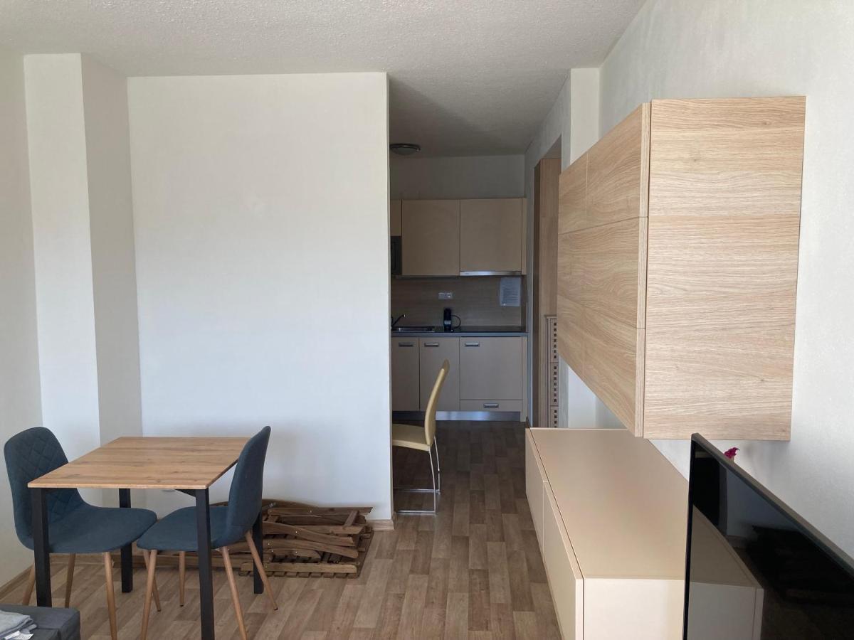 Apartman Vsemina 300 Экстерьер фото